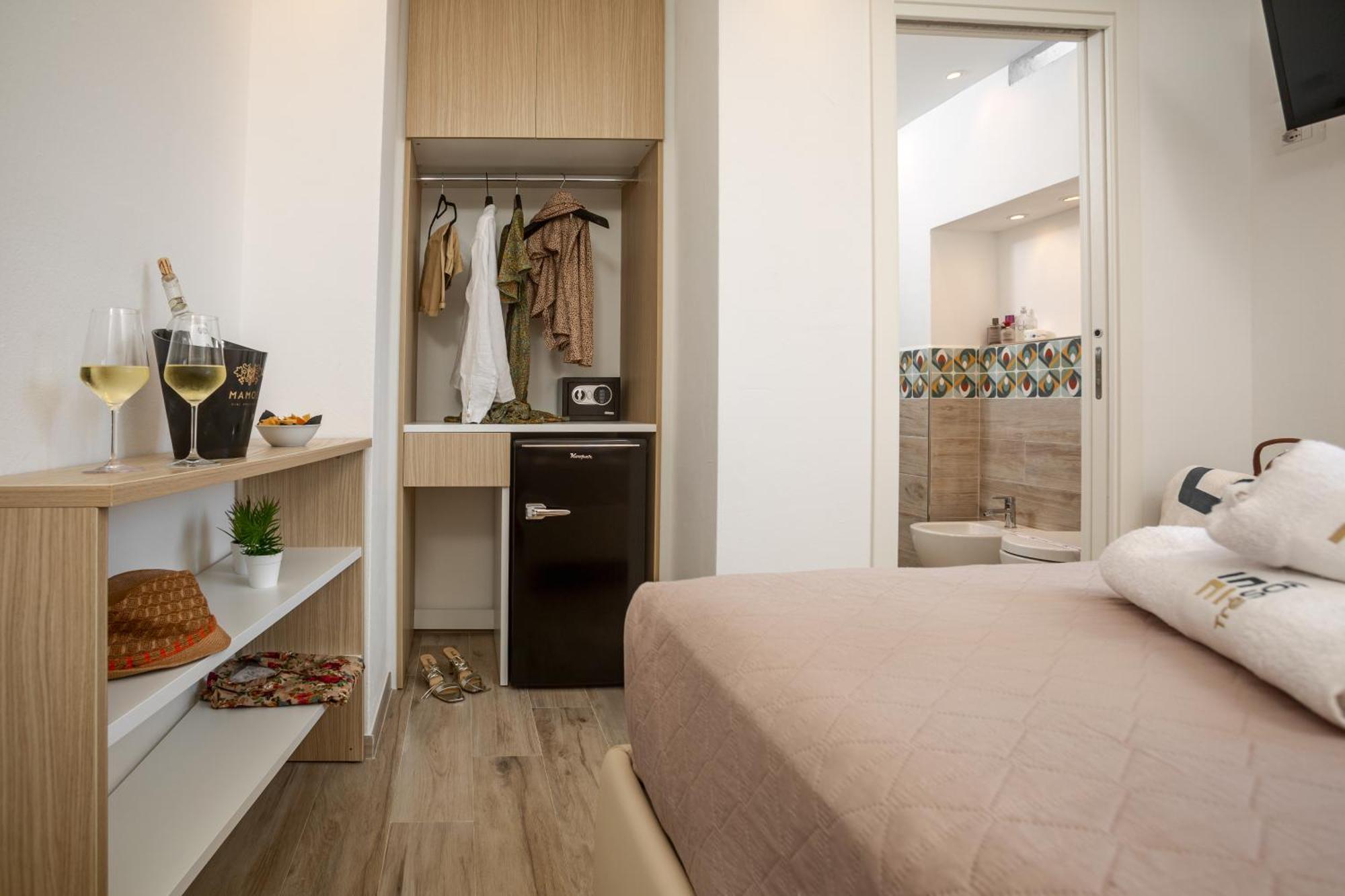 Tresor Hotel ซานตา เตเรซา กัลลูรา ภายนอก รูปภาพ